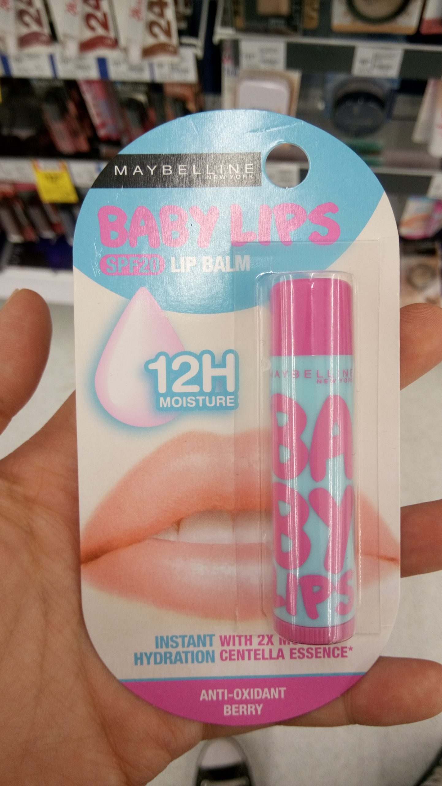 Review: Maybelline Baby Lips Moisturising Lip Balm | Smartermakeup